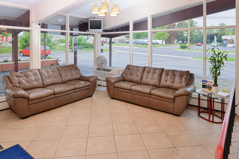 Others 5, Americas Best Value Inn Geneva, Ontario