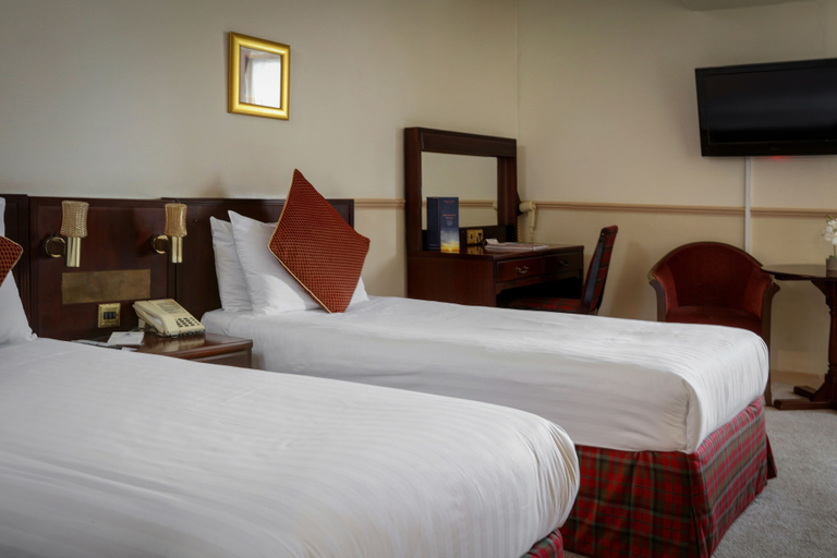 Bedroom 2, Best Western Queens Hotel, Perthshire and Kinross