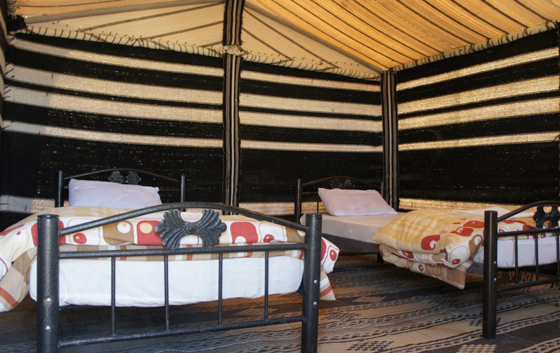 Bedroom 2, Wadi Dana Eco-Camp And Lodge, Bsaira