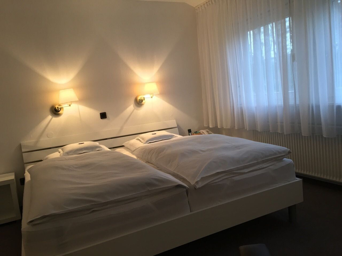 Bedroom 4, Hotel Wintersmühle, Bielefeld