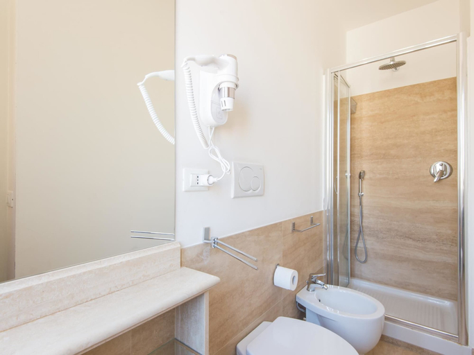 Others 4, RSH Trevi Fountain Luxury Apartment, Roma