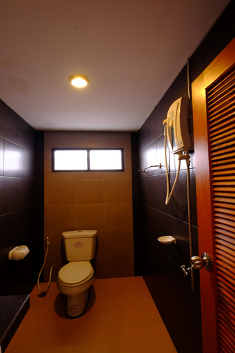 Bathroom 3, Kohkwang Seaview Resort, Mueang Krabi