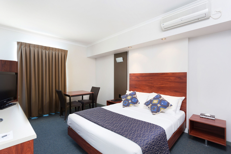 Bedroom 4, Rocklea International Motel, Rocklea