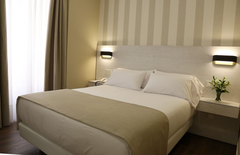 Bedroom 3, Vía XIX, Pontevedra
