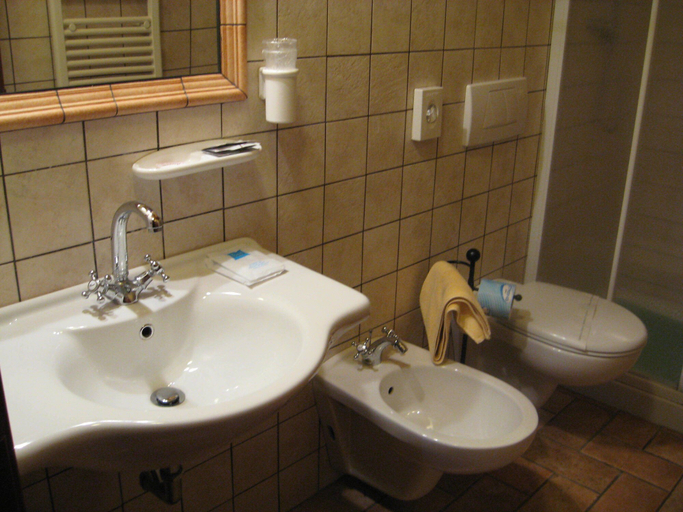 Bathroom 4, Il Podere del Falco, Perugia