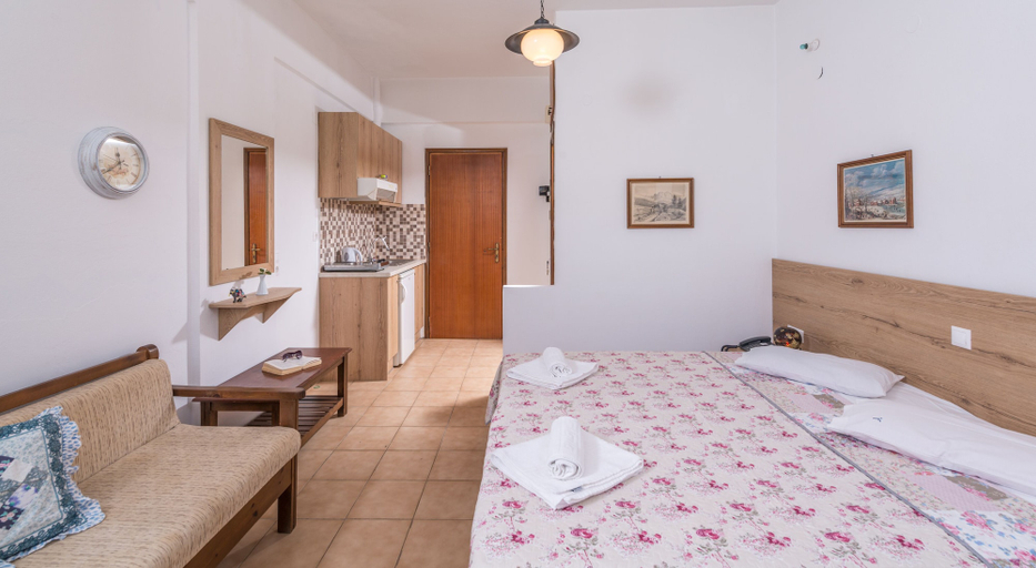 Bedroom 3, Angelika Apartments, Crete