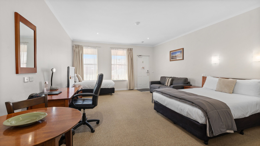 Bedroom 3, Lake Inn Ballarat, Ballarat  - Central