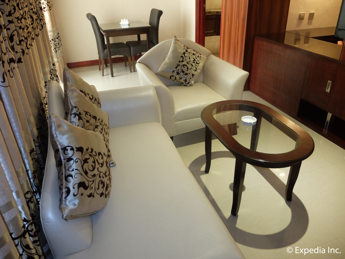 Bedroom 3, Central Park Tower Resort, Mabalacat