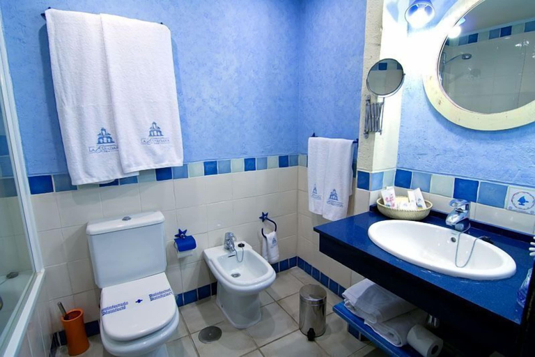 Bathroom 4, Aparthotel La Espadaña, Cádiz