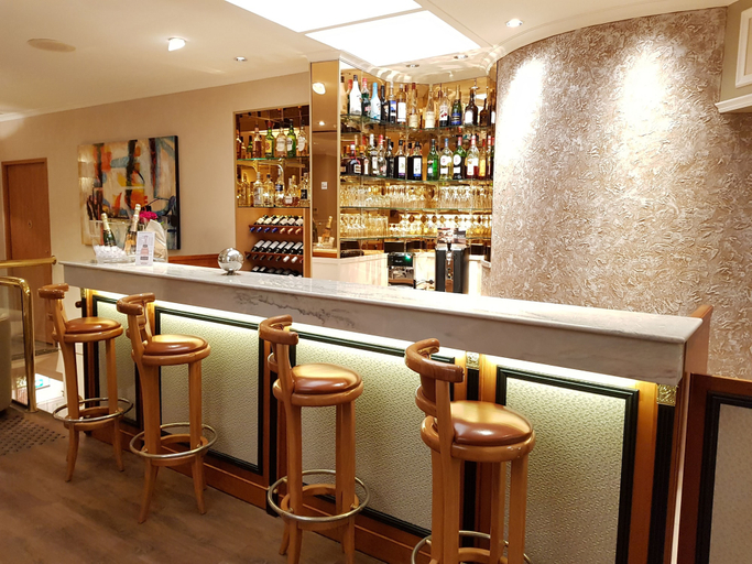 Food & Drinks 2, Hotel Champerret Elysees, Paris