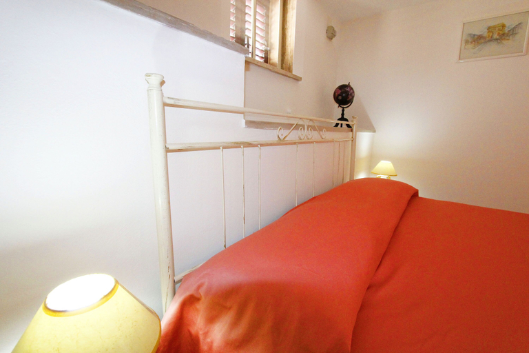 Room 3, Villetta Rossini, Lecce