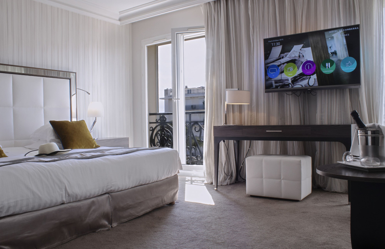 Bedroom 3, Hôtel Le Canberra, Alpes-Maritimes