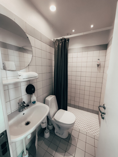 Bathroom 4, Good Morning City Copenhagen Star, Copenhagen