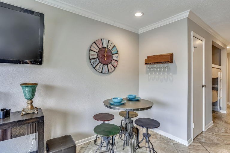 Others 5, Victorian 3322-coastal Vibe, Galveston