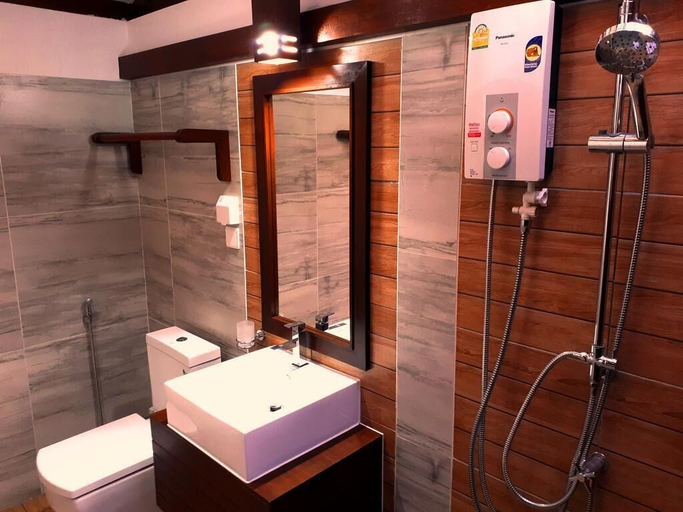 Bathroom 4, Beach Cottage, North Ari Atoll