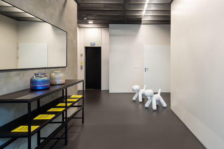 Business Facilities