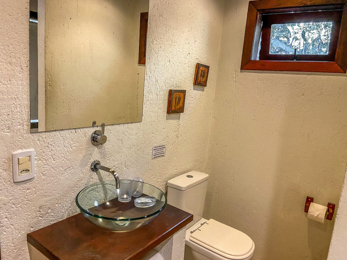 Bathroom 5, Pousada Morada da Praia do Rosa, Imbituba