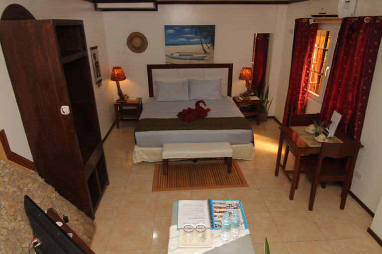 Bedroom 3, Greenyard Inn, Malay
