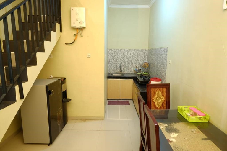 Others 5, Villa Batoe Pinus M6, Malang
