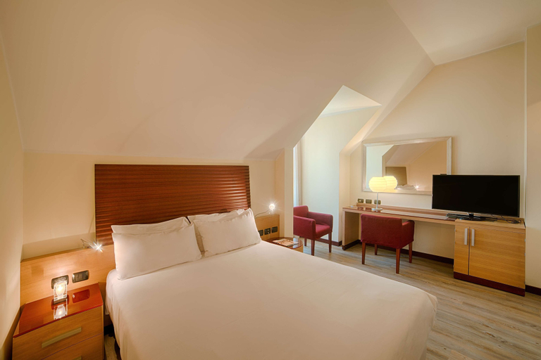 Bedroom 14