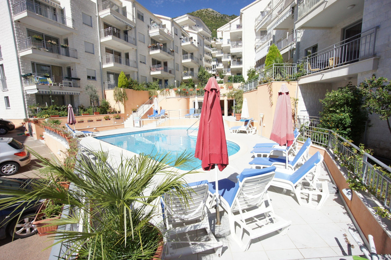 Sport & Beauty 4, Petrovac Bay Apartments