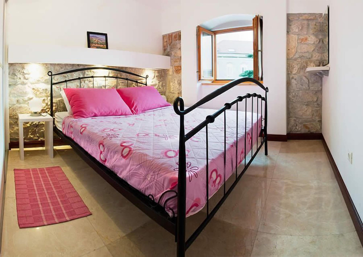 Bedroom 3, Dalmatian Apartments, Split