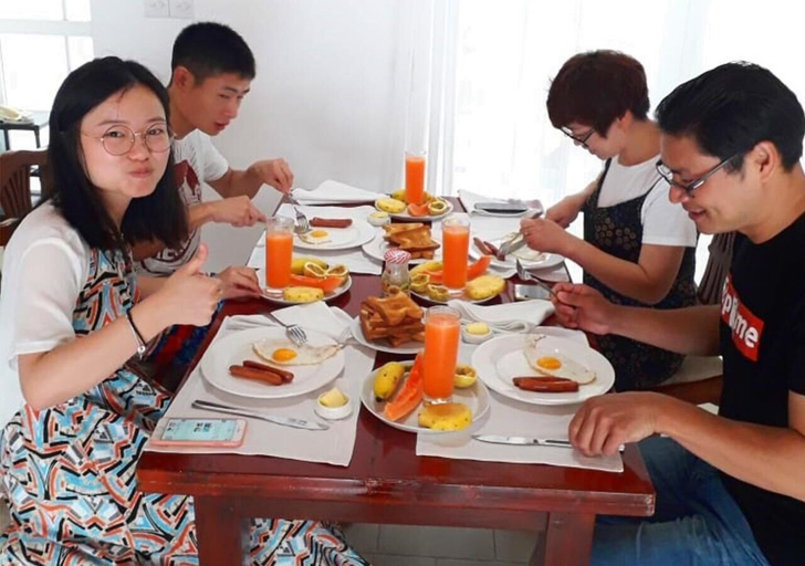 Food & Drinks, The triple bbb villa, Negombo