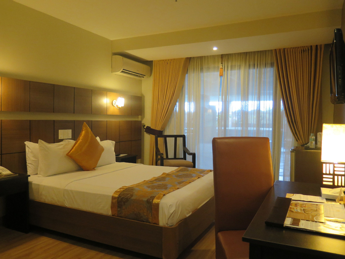 Bedroom 3, The Pinnacle Hotel and Suites, Davao City