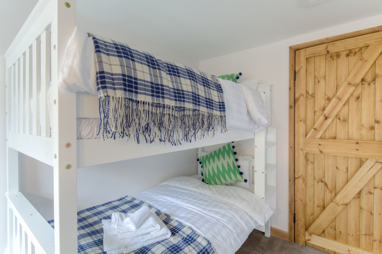 Bedroom 3, Beach Breeze Cottage, Norfolk
