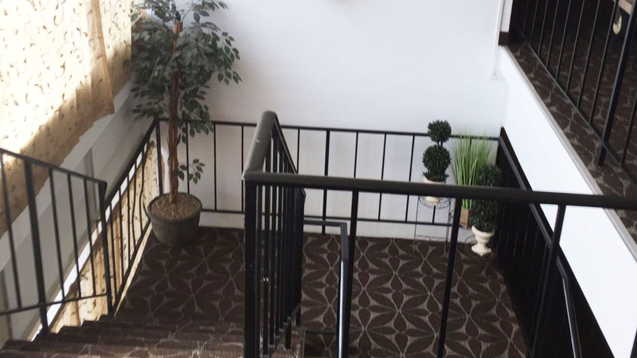 Others 5, M Star Hotel Mansfield, Richland