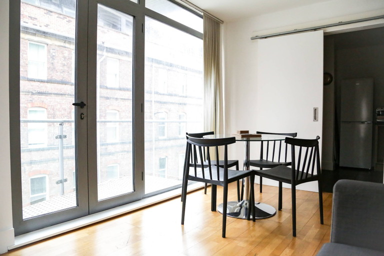 Others 5, Henry Street - Apt 20, Sefton