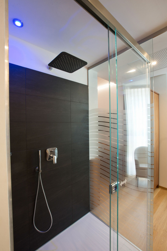 Bathroom 5, Hotel Campagnola, Verona