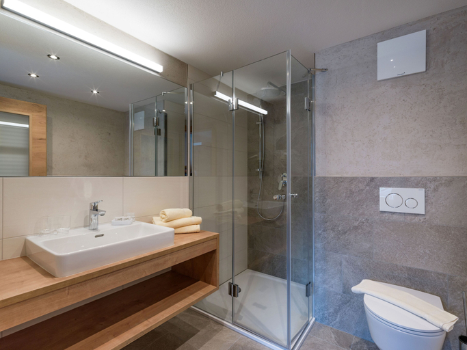Bathroom 4, Apartments Rosenhof, Schwaz