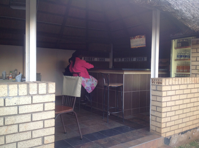 Food & Drinks 4, Trench Town Lodge, Livingstone