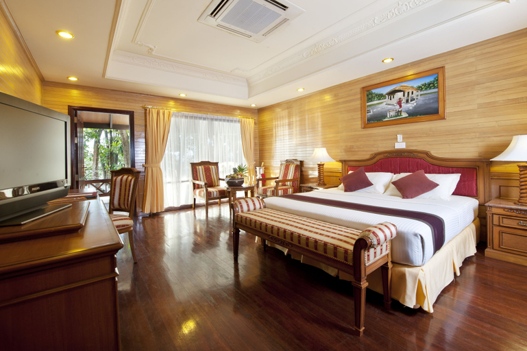 Bedroom 4, Royal Island Resort & Spa, Baa Atoll