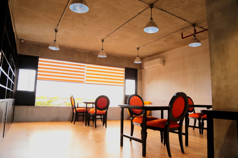Food & Drinks 5, Travelbee Seaside Inn, Tagbilaran City
