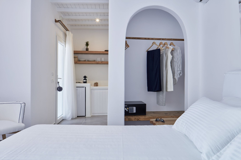 Bedroom 5, Mykonos Waves Beach House & Suites, South Aegean