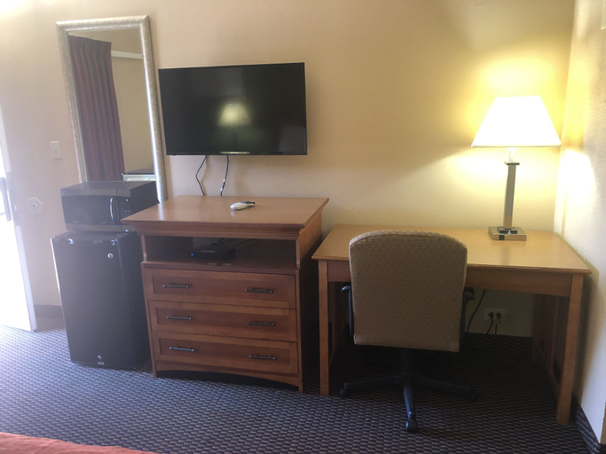 Bedroom 2, Relax Inn Guin, Marion