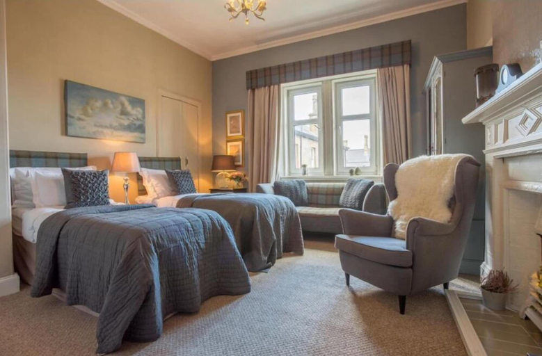 Bedroom 2, No.20 Boutique B&B, Argyll and Bute