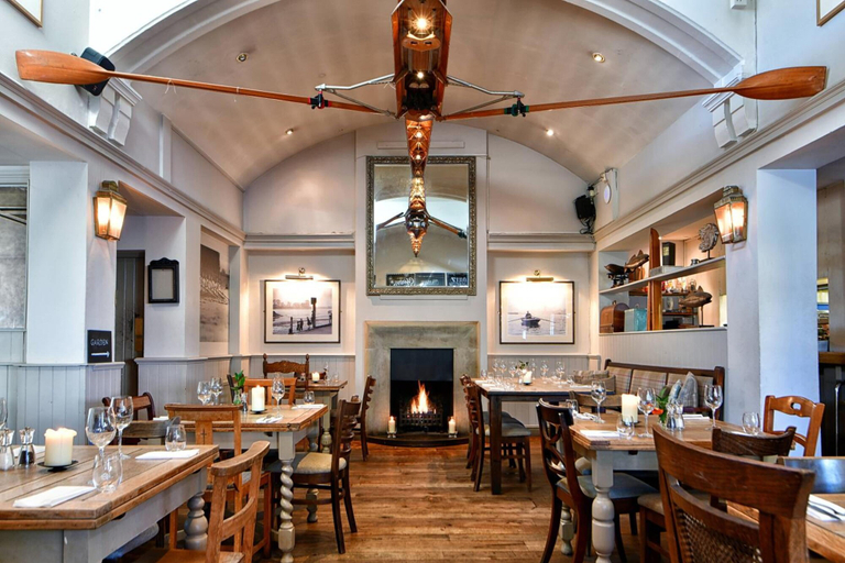Food & Drinks 4, The Bridge in Barnes, London