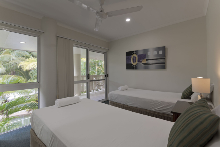 Bedroom 4, Tropical Nites, Douglas