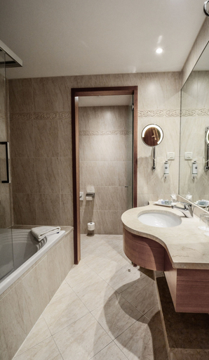 Bathroom 5, Hotel Luna Mondschein, Bolzano
