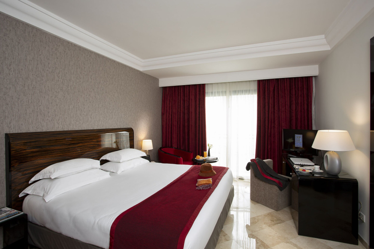 Bedroom 3, Concorde Paris, Cité El Khadra