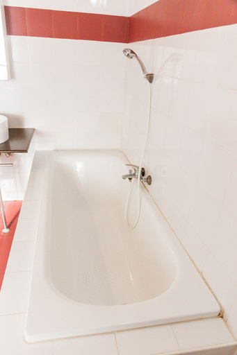 Bathroom 4, Seaview Hills Luxury Apartments & Rooms, Dauis