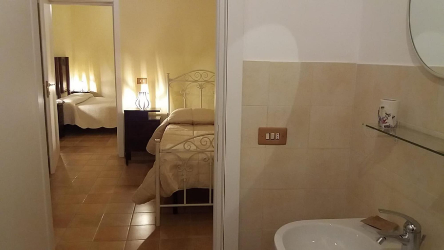 Bathroom, Masseria Colle Carro, Bari