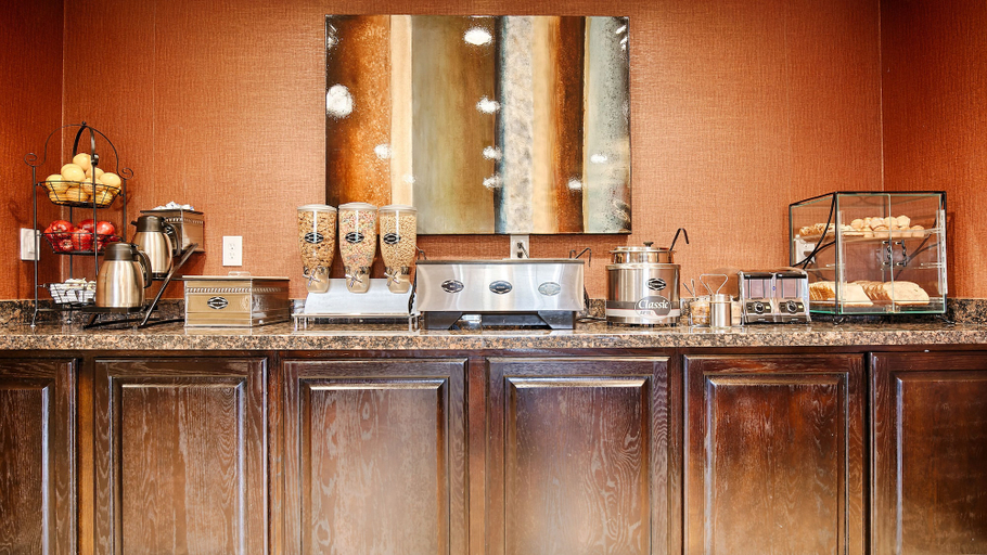 Food & Drinks 5, Best Western Mesquite Inn, Clark