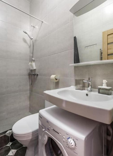 Bathroom, Prime Host apartments on Technopark B, Southern