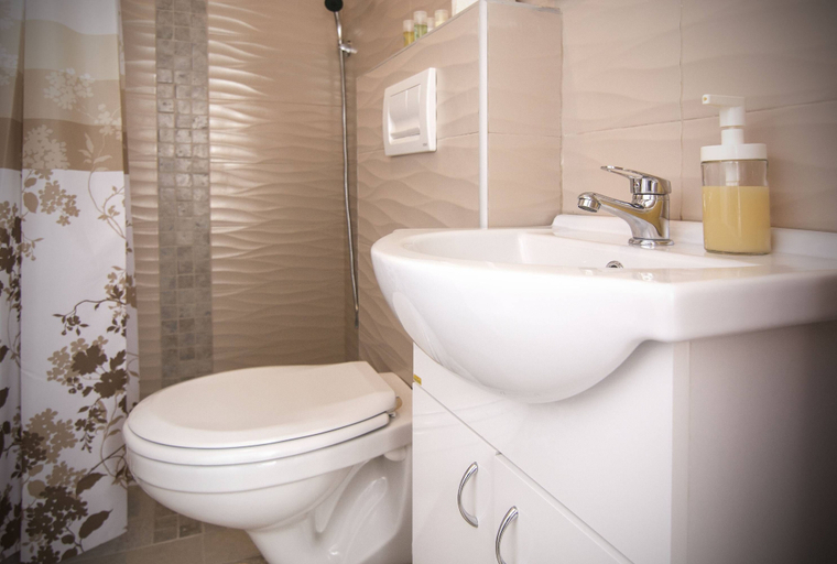 Bathroom 2, Beo Green View, Belgrade