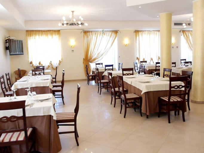 Food & Drinks 5, Hotel Victoria, Brindisi