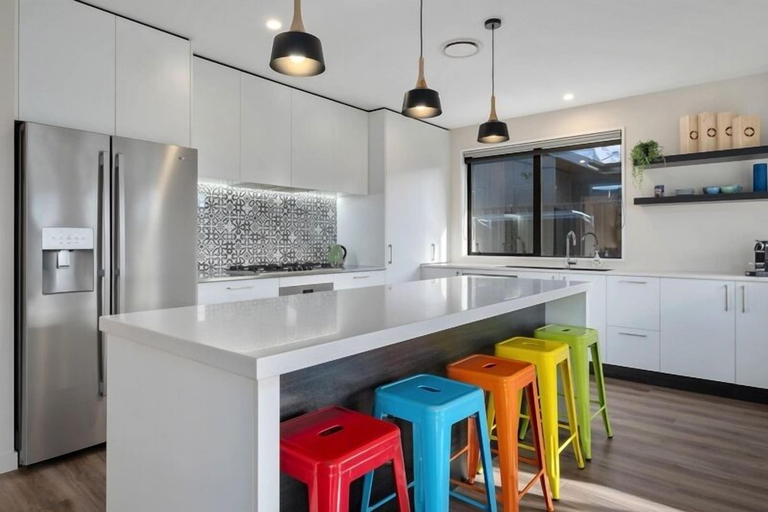 Others 5, Sapphire Spring Rise, Queenstown-Lakes